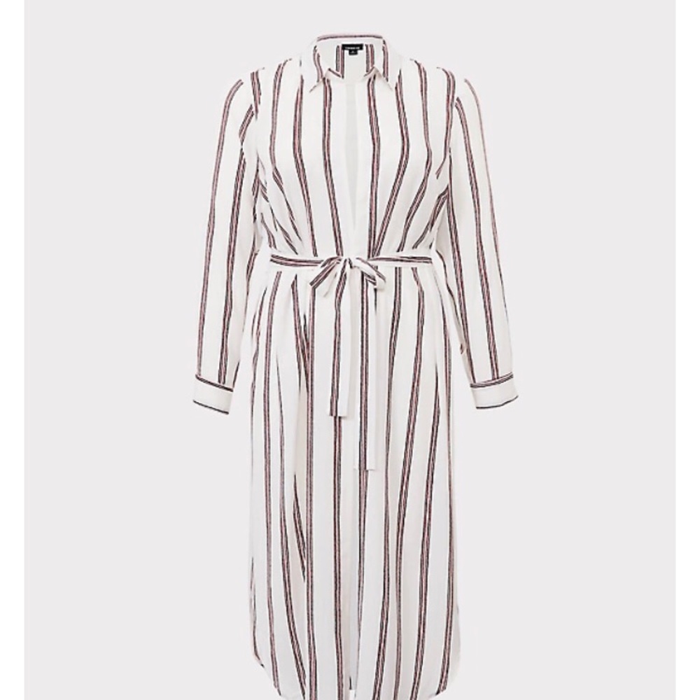 Torrid Size 3 red and White Striped Duster